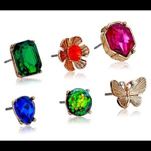 NIB Betsey Johnson mix match stud earrings